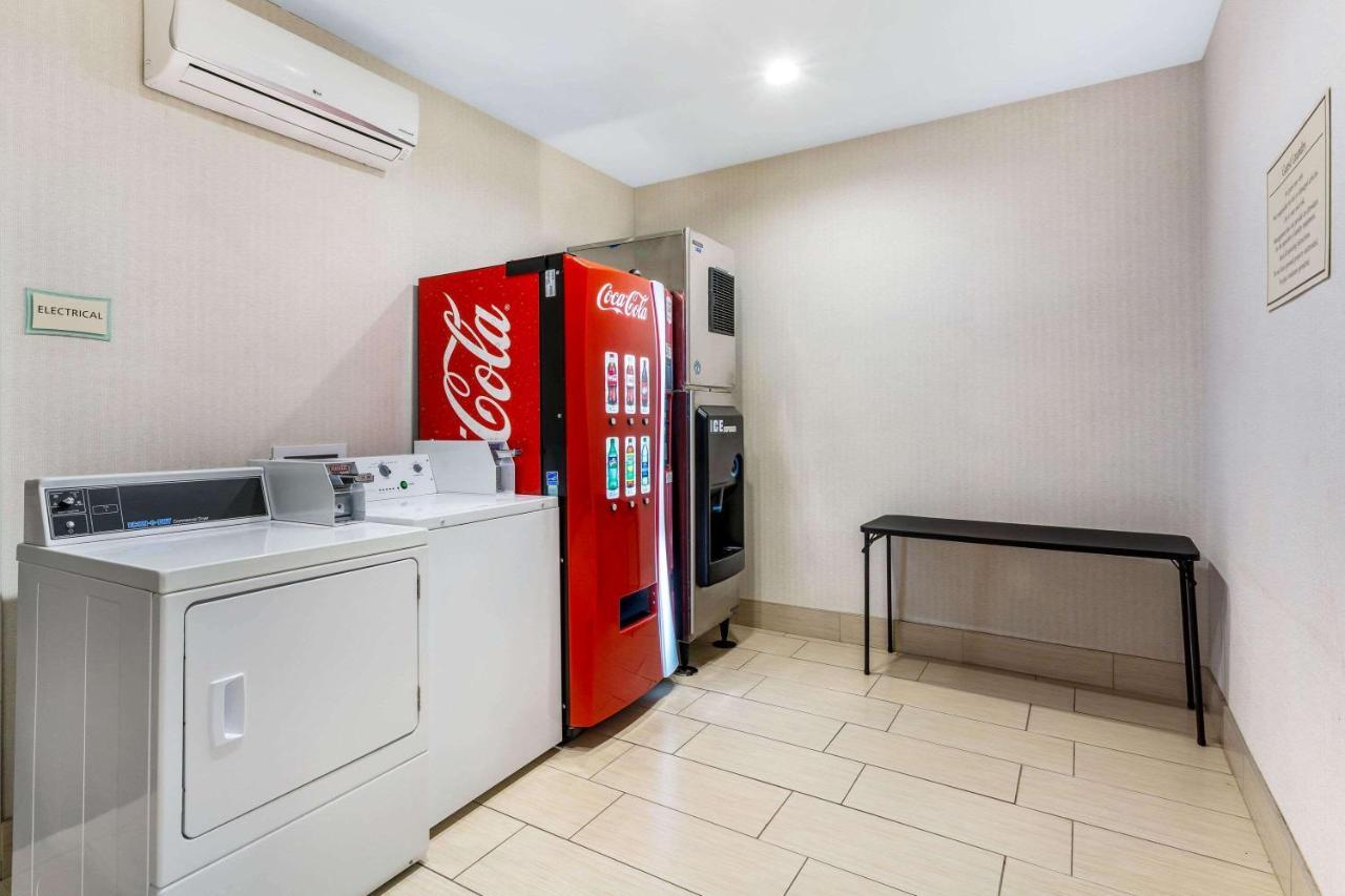 La Quinta By Wyndham Odessa North - Sienna Tower Hotell Eksteriør bilde
