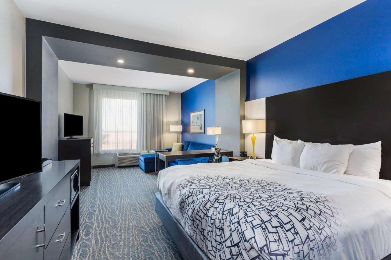 La Quinta By Wyndham Odessa North - Sienna Tower Hotell Eksteriør bilde